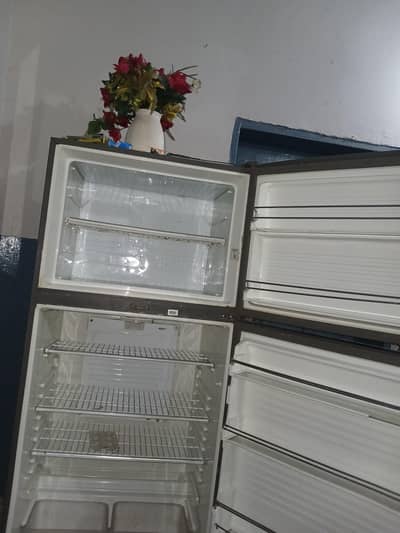 Dawlance double door refrigerator in genuine condition, 100% Working.