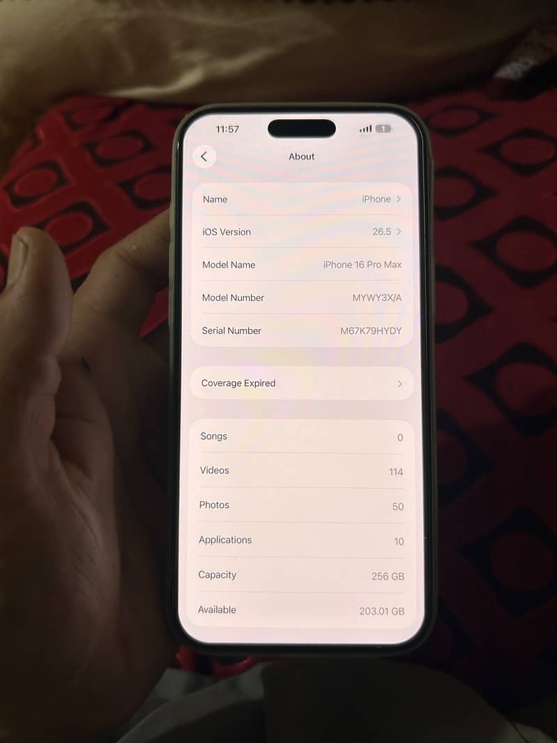 Apple iPhone 16 Pro Max 7