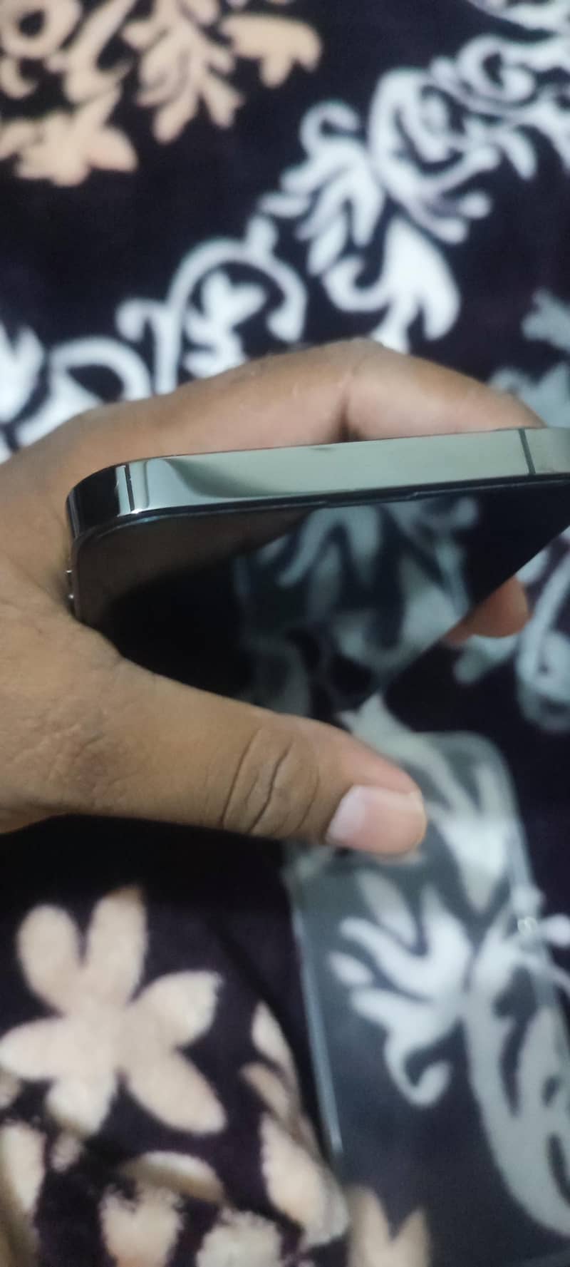 Apple iPhone 13 Pro Max 3