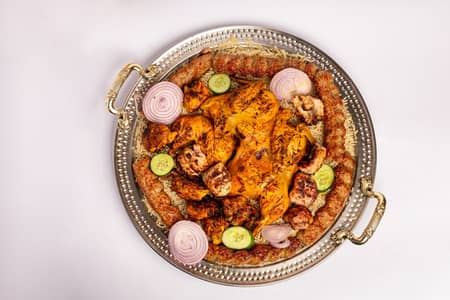 Need BBQ chef  restaurant k liay BBQ chef chahiay khana or rihaish hai