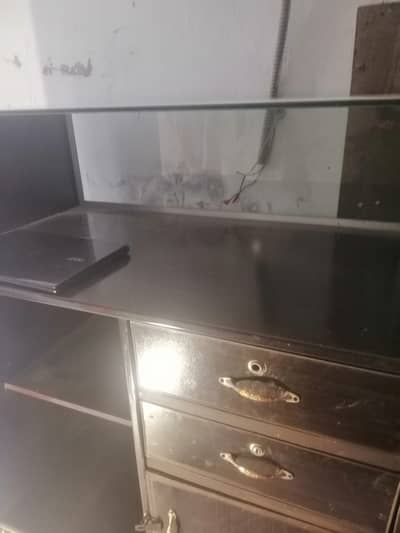 Drawer/cabnets/Storage rack