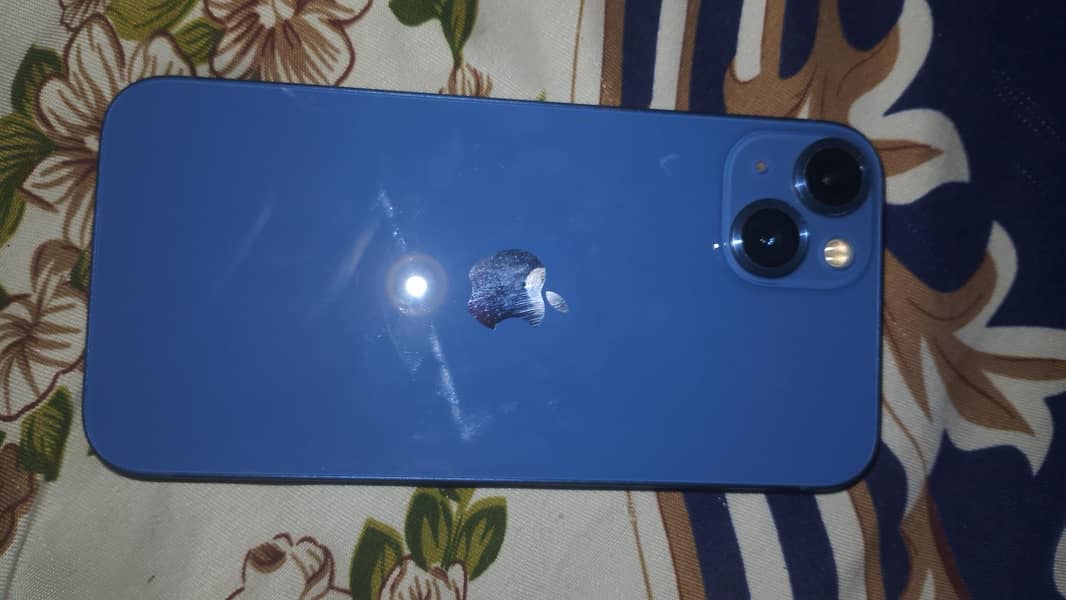 Apple iPhone 13 3