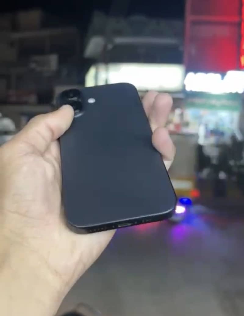 Iphone 16 JV 2