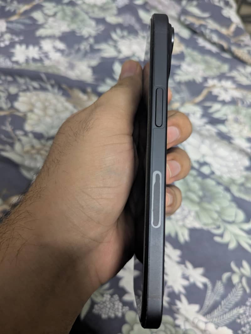 Apple iPhone 15 1