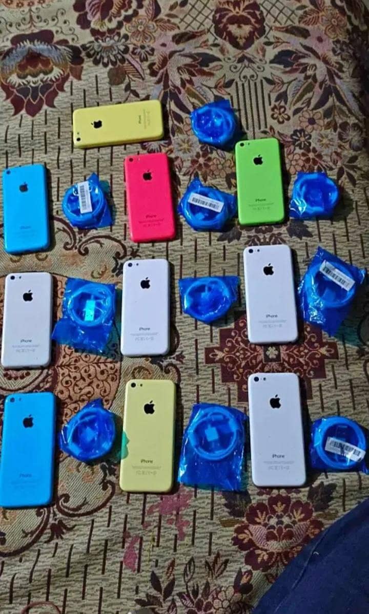 Apple iPhone 5c 1