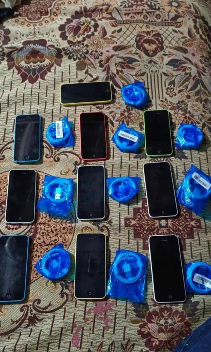 Apple iPhone 5c 2