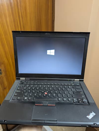 Lenovo T430 I5 3RD GEN 12 gb ram