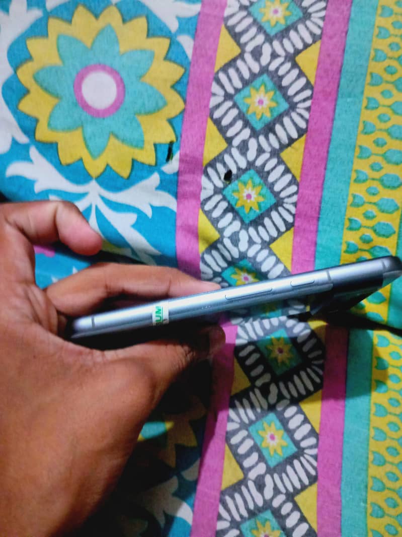 Google Pixel 8 0