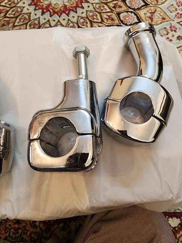 Harley-Davidson chrome curved pull-back handlebar risers 6