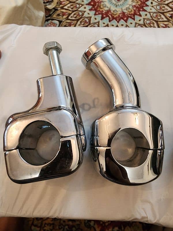 Harley-Davidson chrome curved pull-back handlebar risers 7