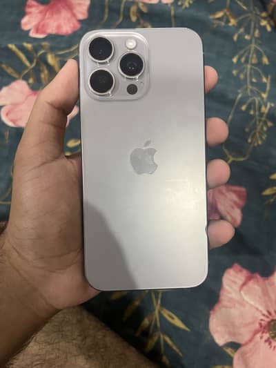 Apple iPhone 15 Pro Max