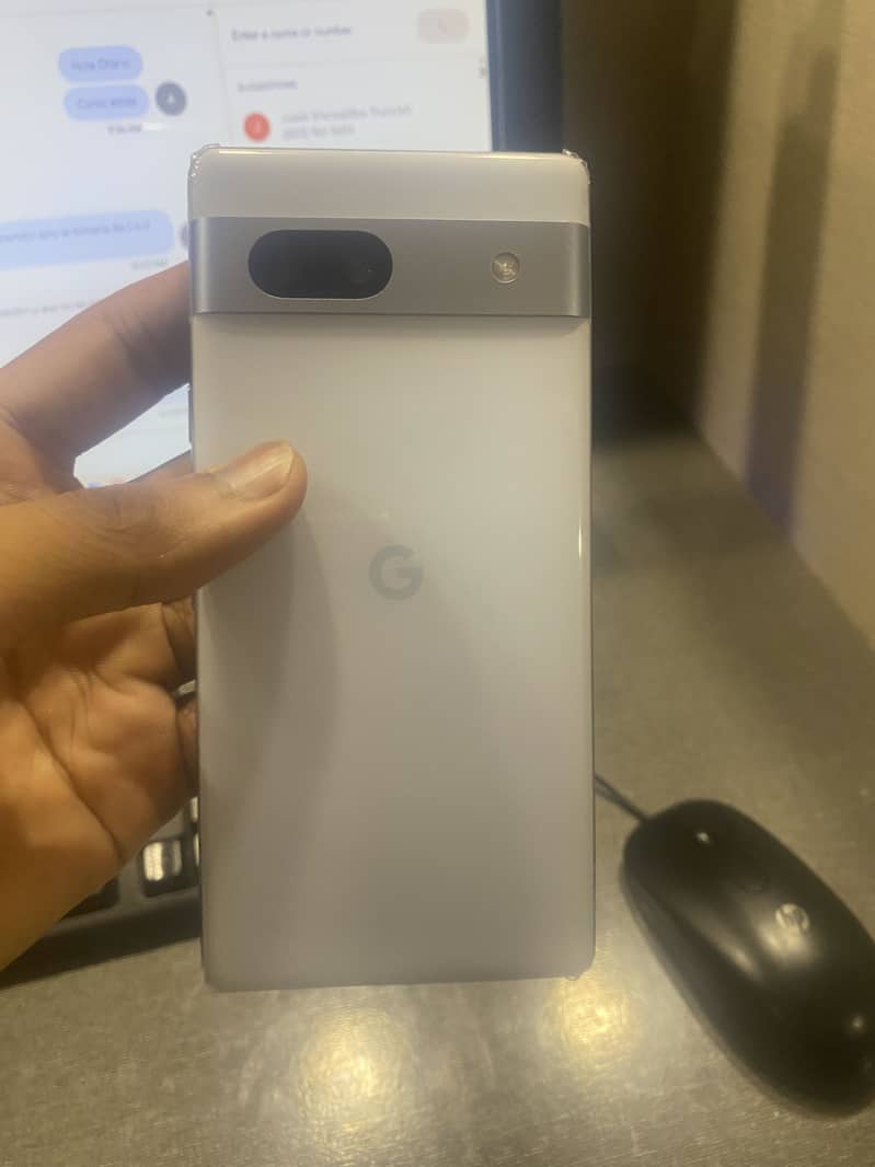 Google Pixel 7a 2