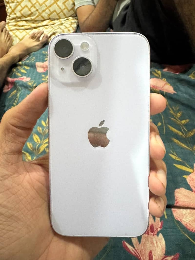 Apple iPhone 14 2