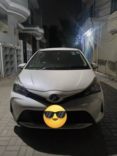 Toyota Vitz 2014/2018 Preal White