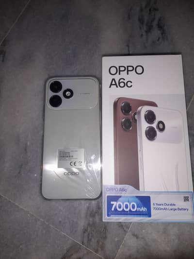 OPPO A6c. note. price final hai is kam wly add sy door. . .