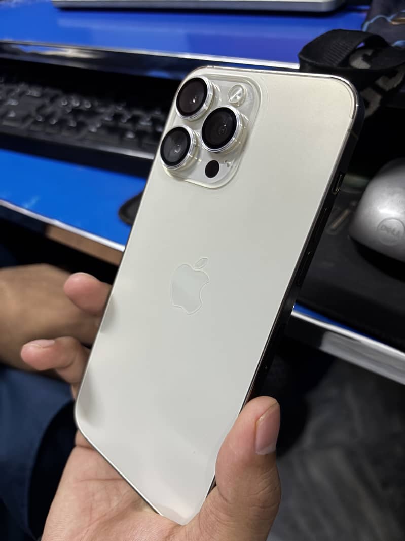 Apple iPhone 14 Pro Max 5