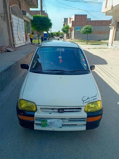Daihatsu Cuore 2003