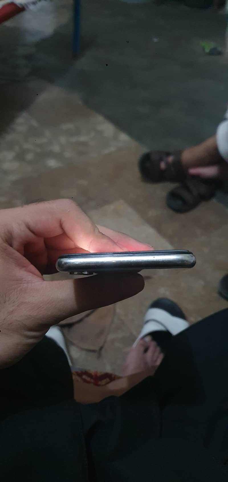 Apple iPhone X 5