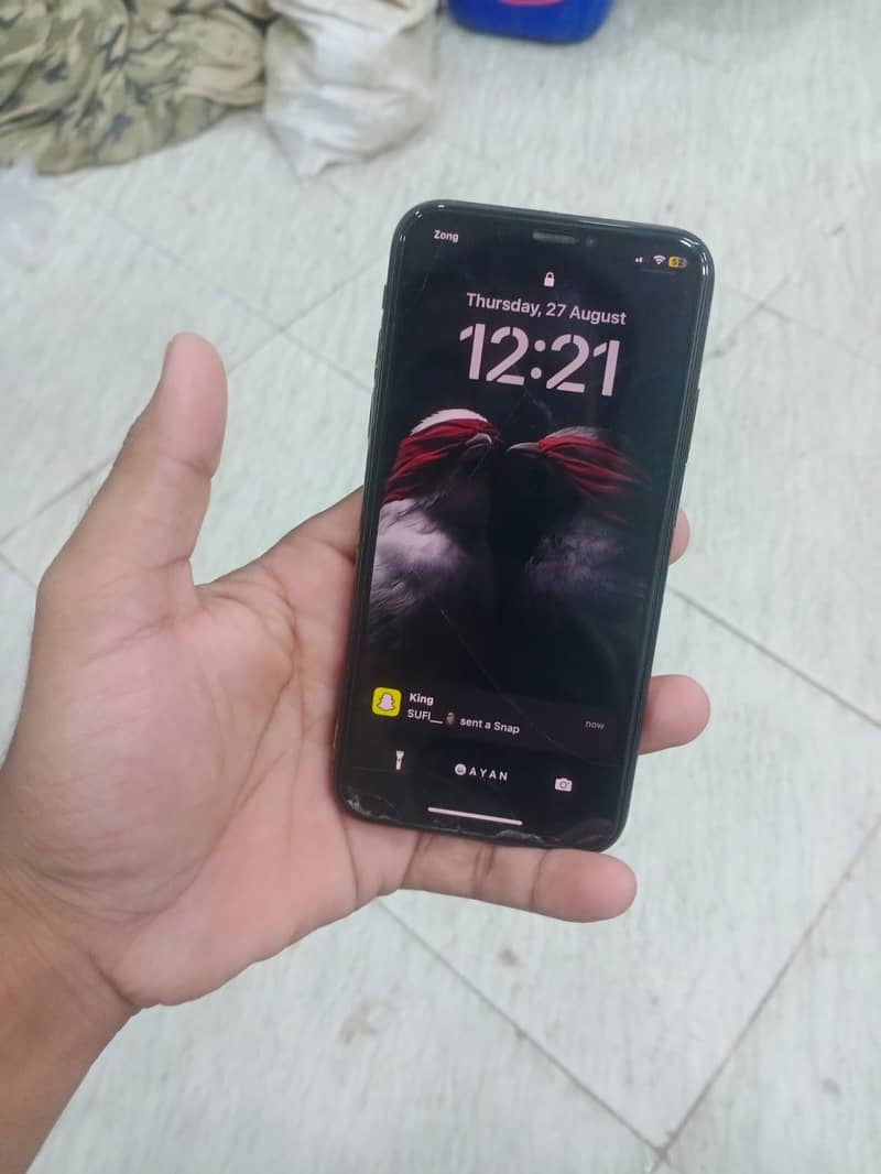 Apple iPhone X 2