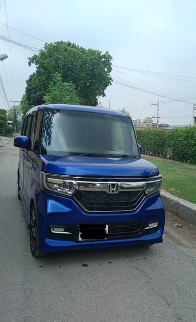 Honda N Box Custom 2020/25 contact 03076878792