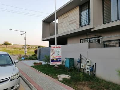 Gorgeous 1590 Square Feet Upper Portion For rent Available In Pine Villas