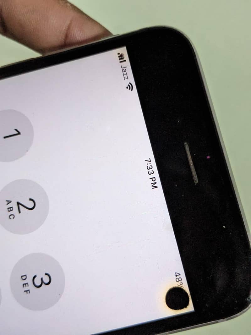Apple iPhone 6S Plus 2