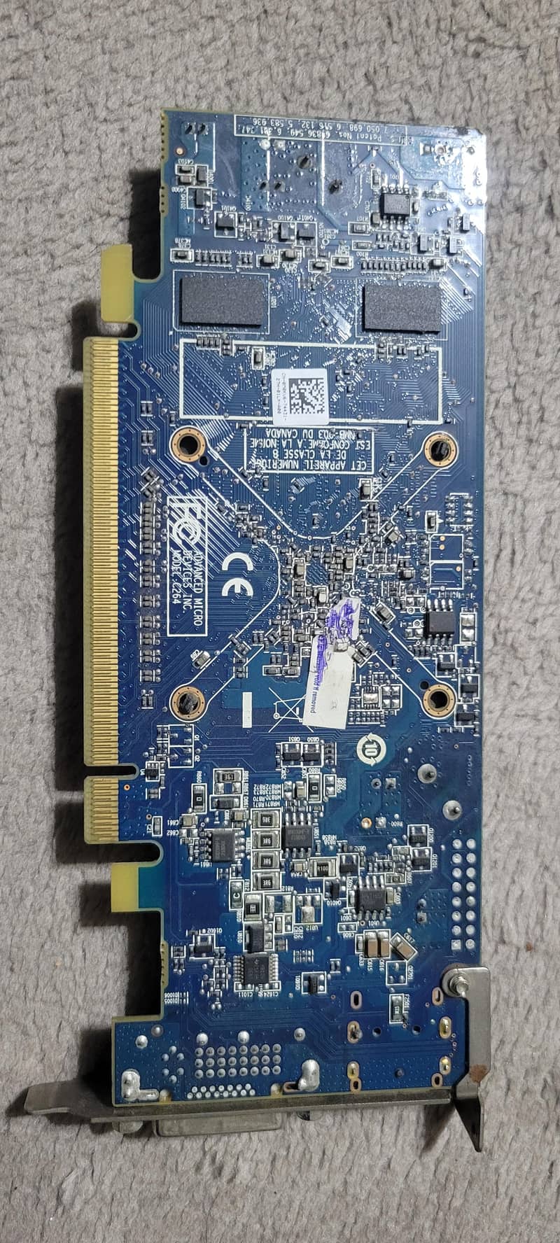 AMD Redeon HD 6450 1