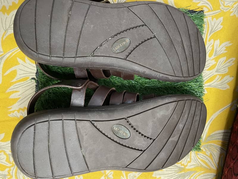 Servis shoes 1