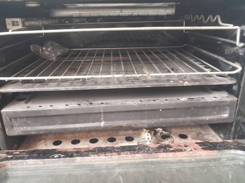 kitchen stove 3