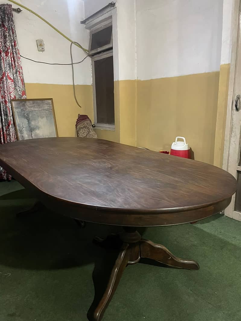 Dining Table 0