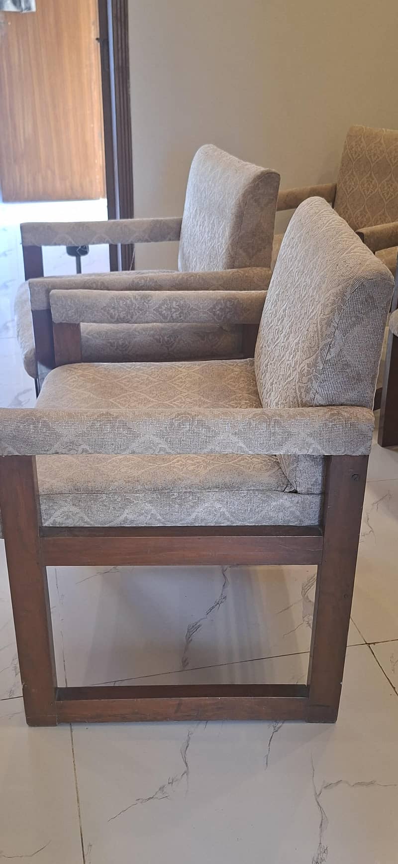 Solid Wood Chairs (4) 5