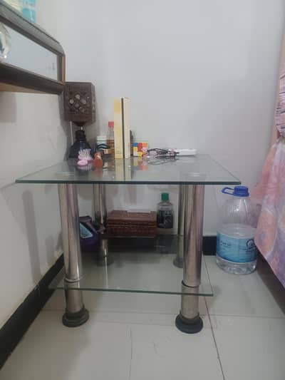 2 small tables