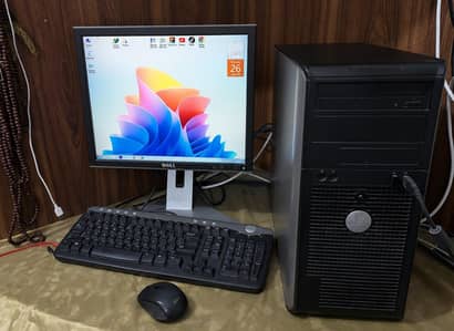 Complete Dell Tower PC Setup with lcd monitor and all accessories
