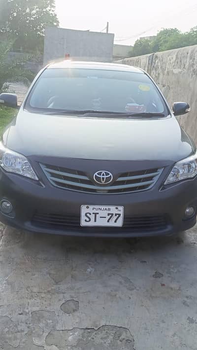 Toyota Corolla Altis 2012