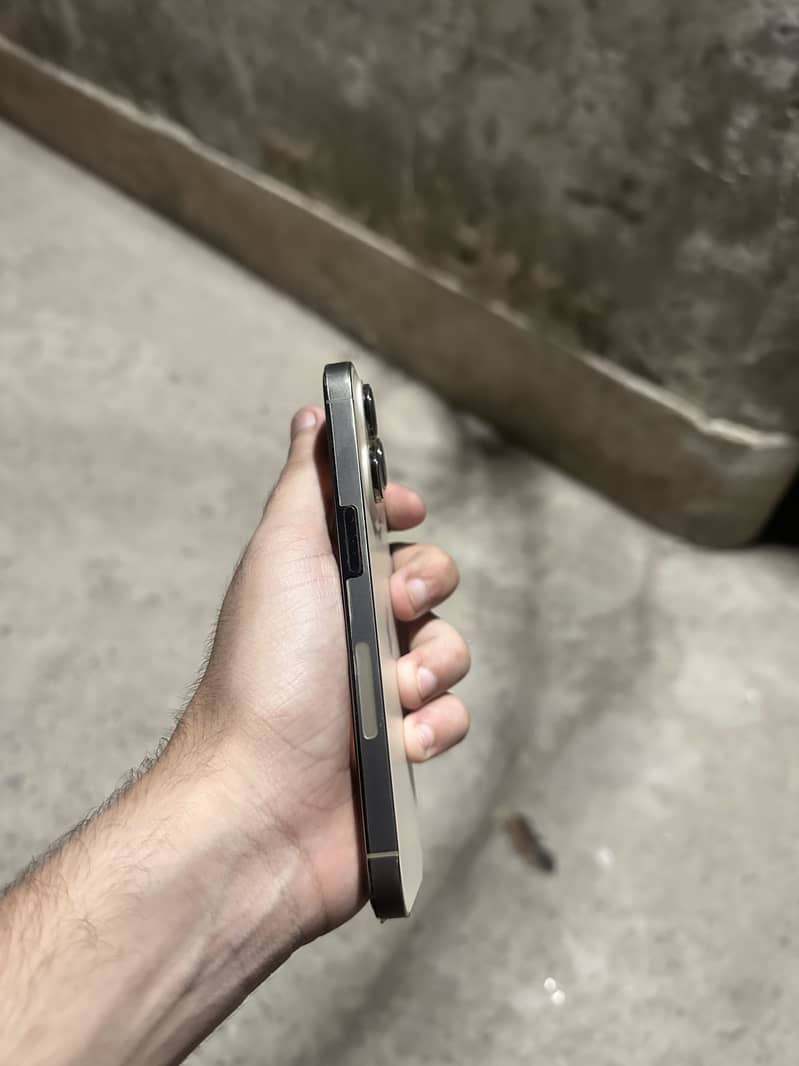 Apple iPhone 14 Pro 5