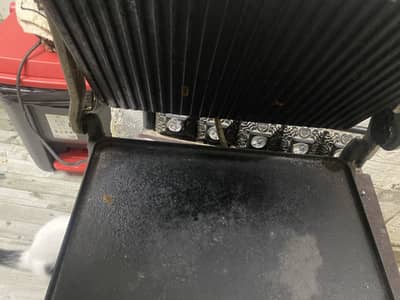 electric grill