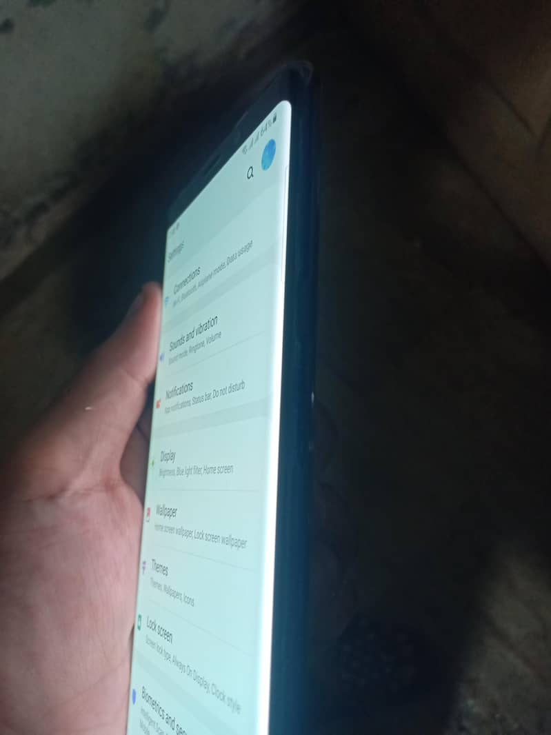 Samsung Mobile Note 9 1