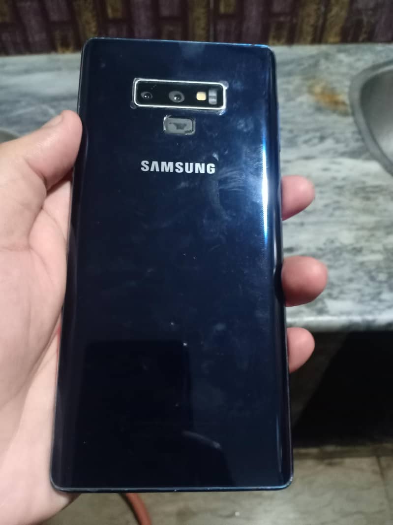Samsung Mobile Note 9 4