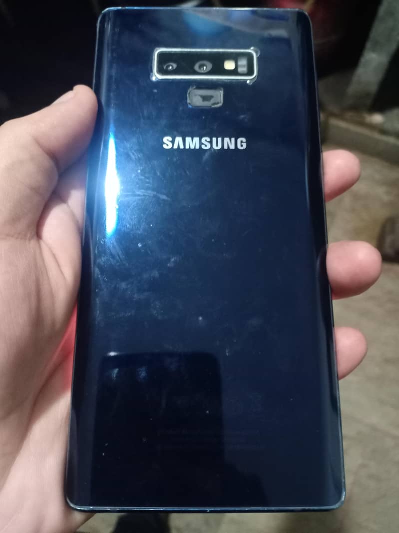 Samsung Mobile Note 9 5