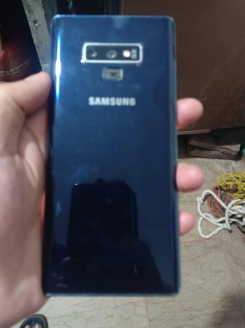 Samsung Mobile Note 9 7