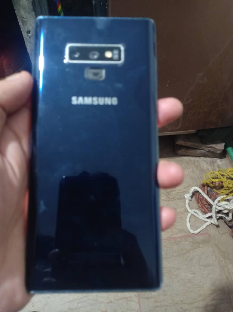 Samsung Mobile Note 9 8