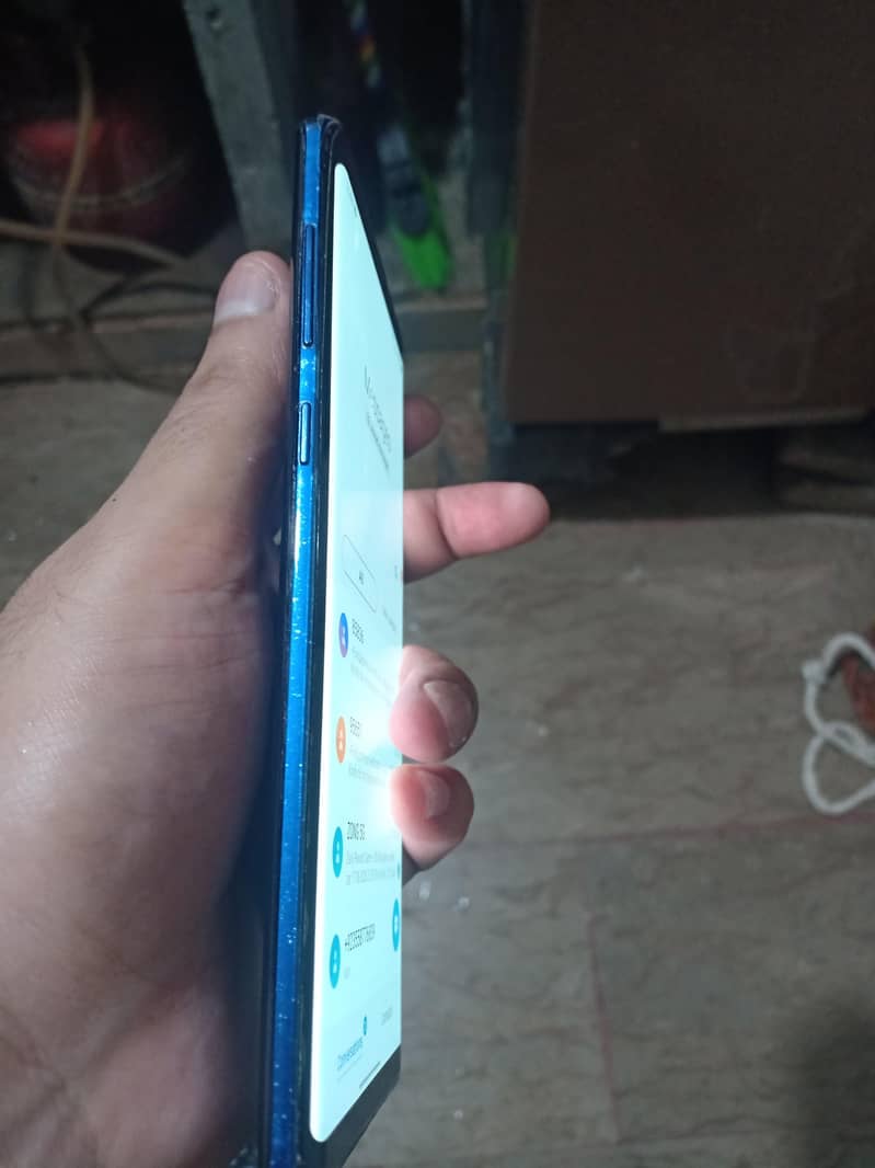 Samsung Mobile Note 9 9