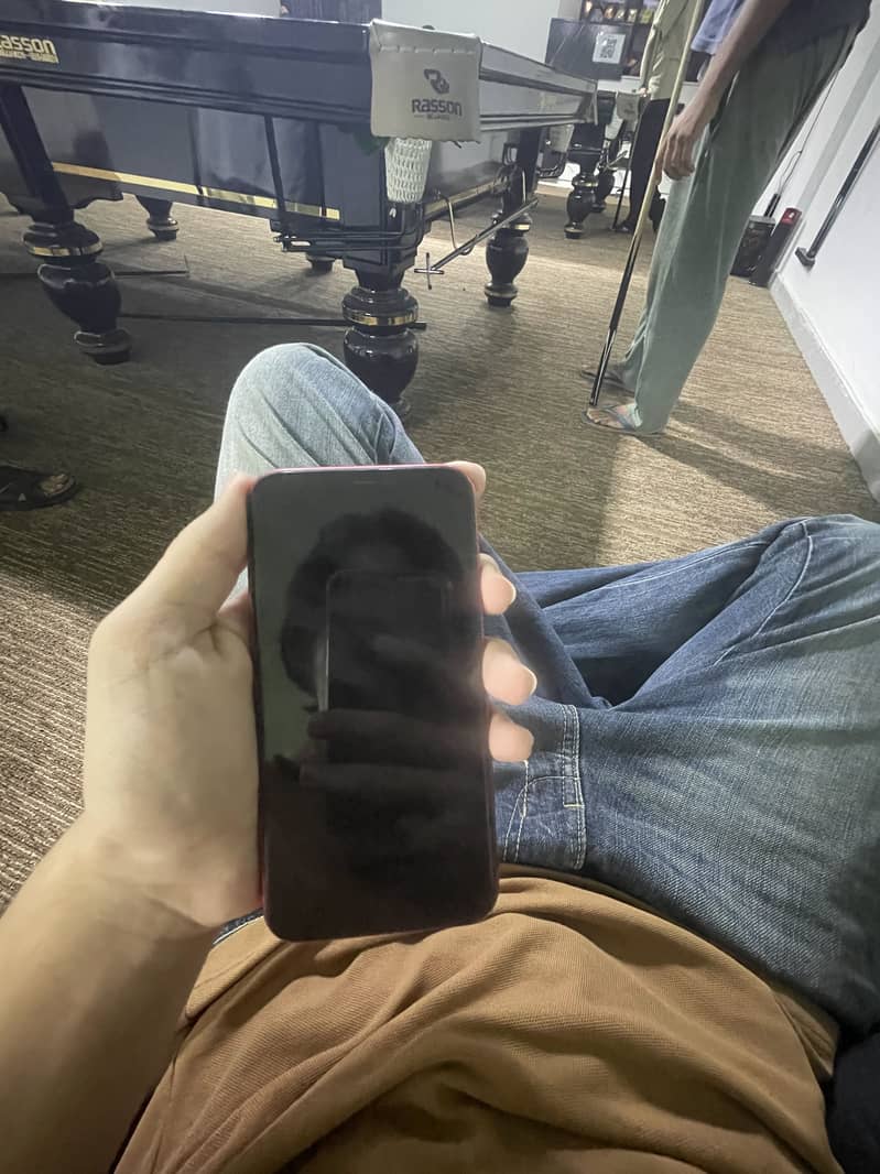 Apple iPhone 11 3