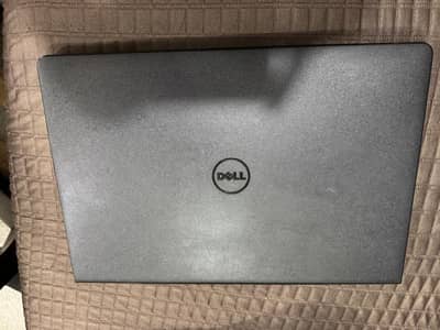 Dell 15.6" Black Laptop (i3 7th Generation) - Excellent Condition