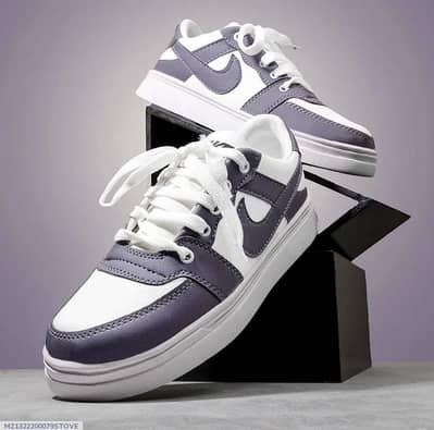 Sneakers shoes for boys / girls ( free home delivery