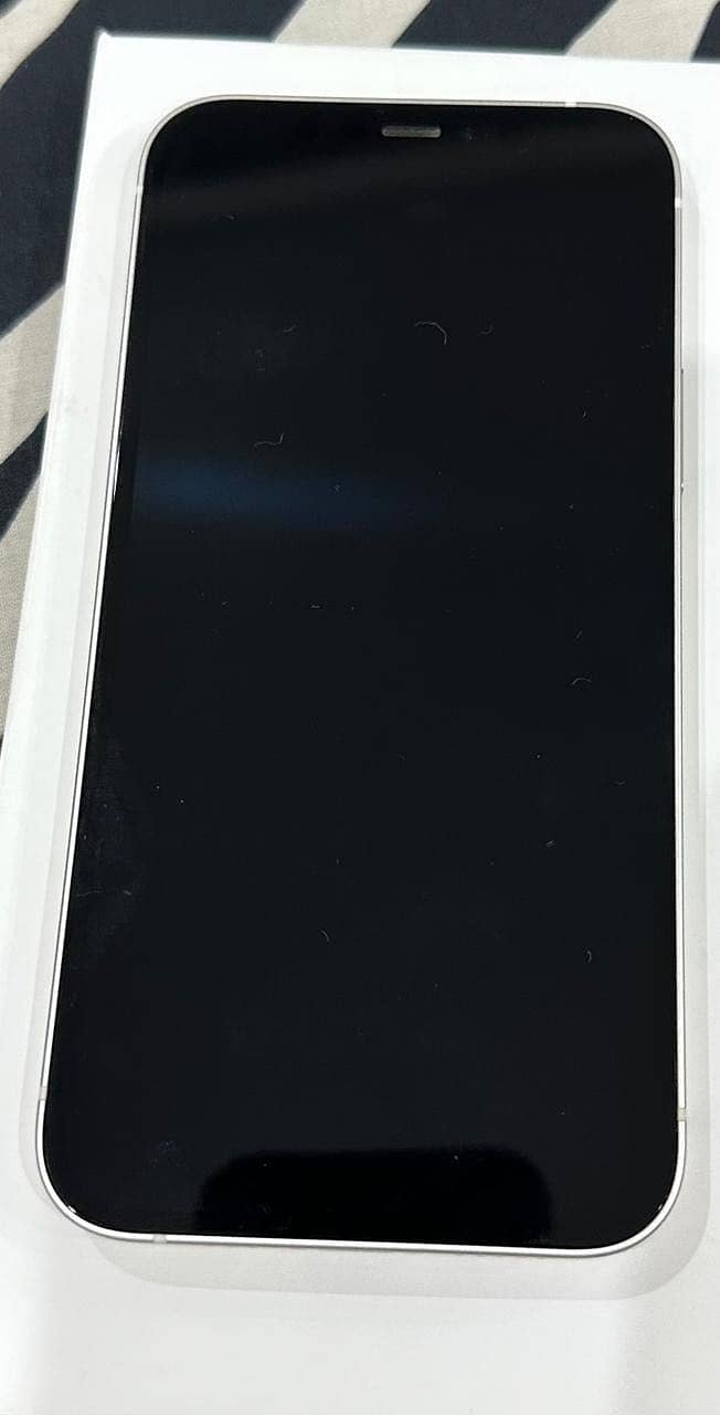 Iphone 12 3