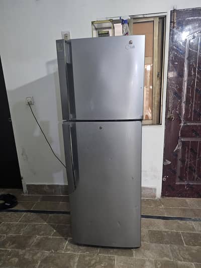 LG Refrigerator for sale
