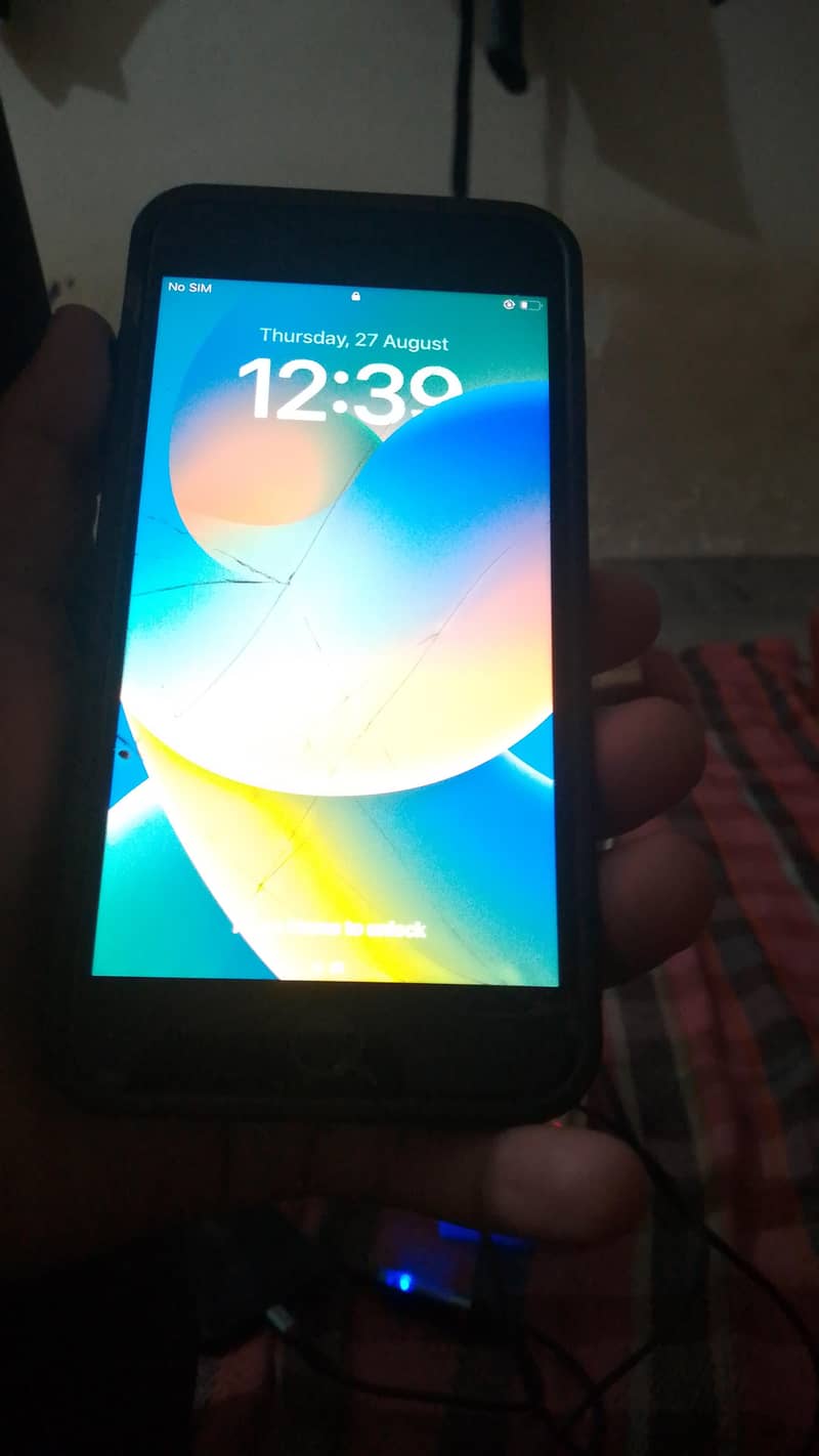 Apple iPhone 8 Plus 2