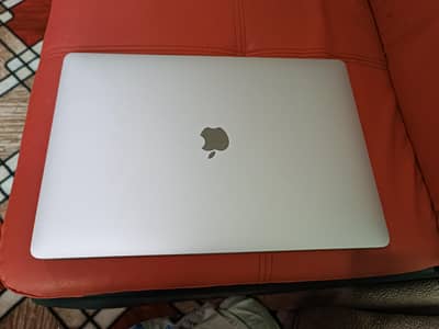 Mackbook Pro A1707
