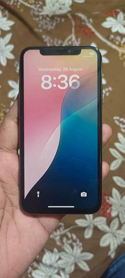 IPhone XS 256gb non pta fu exchange possible also urgent sale